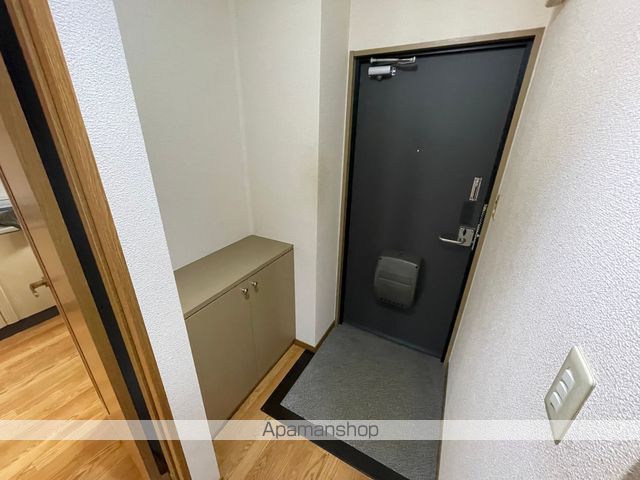 エステート三成Bの内装写真