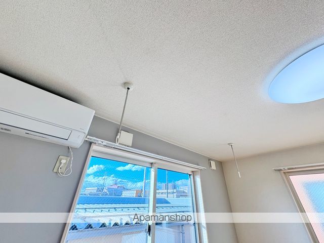 ブリックハウス旭南IIの内装写真