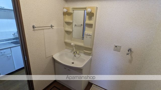 タウンハウス竹山の内装写真
