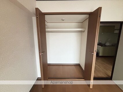 ロイヤルシオン刈部[3DK/54m2]の収納