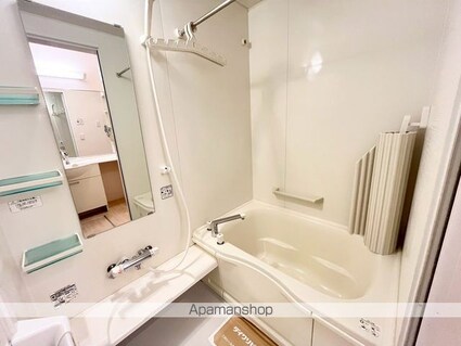 和歌山県和歌山市和歌浦東２丁目[1R/33.61m2]のバス