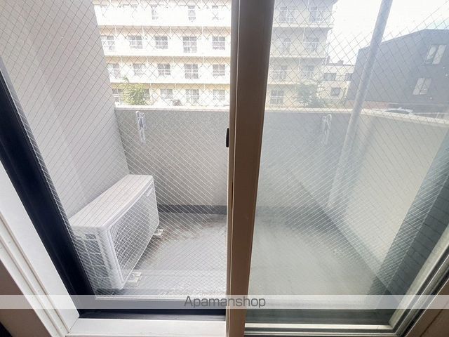 FELIZ SARAの内装写真