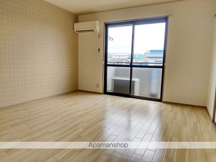 プレジャーＩＩ　Ｂ棟[2LDK/53.72m2]のリビング・居間