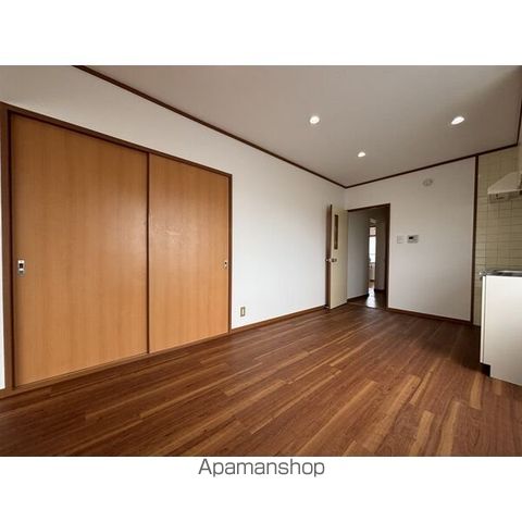 メゾン宝地の内装写真