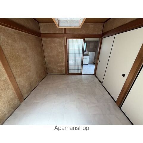 紀勢本線 和歌山市駅 徒歩21分 2階建 築44年の内装写真
