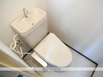 ベルハイム３８[1R/32m2]のトイレ