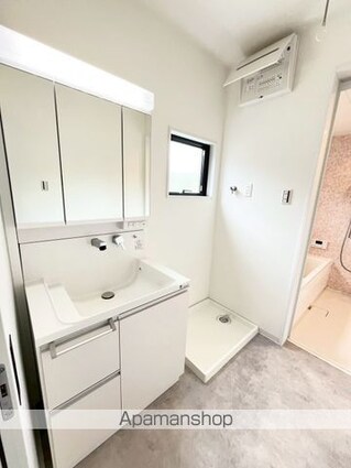 カムイチセ[3LDK/97.7m2]の洗面所