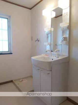 ラヴィーナⅠ[3DK/65.98m2]の洗面所