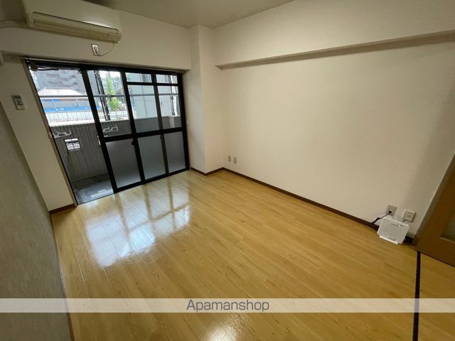 グロリアス本山の内装写真