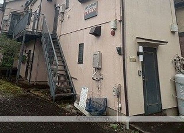 ハイムさんきパート15の玄関写真
