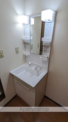 レジデンス七ツ沢Ｅ[2LDK/50m2]の洗面所