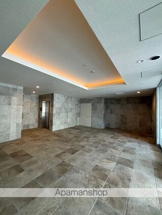 ＬＩＭＥ　ＲＥＳＩＤＥＮＣＥ　ＫＩＴＡ　ＭＡＴＳＵＤＯ[1K/22.78m2]のエントランス