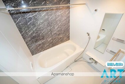 愛媛県伊予郡松前町大字南黒田[1LDK/50.05m2]のバス