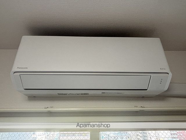 CANVASSすすきのの内装写真
