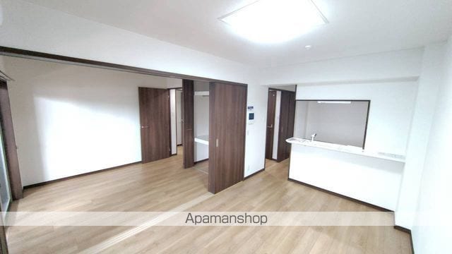 アジュール中町の内装写真