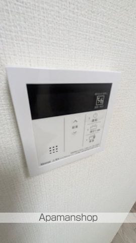 クレアーレTOSTの内装写真