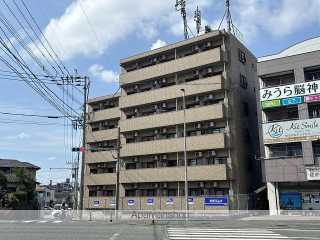ウシジマハイツ渡鹿の外観写真