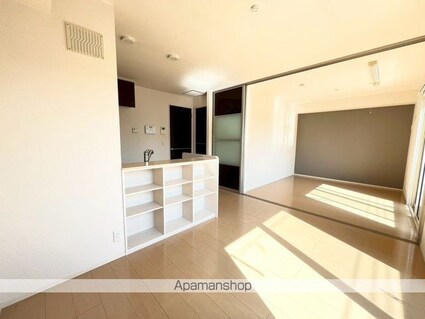 ＤーｒｏｏｍシルクマムＢ[3LDK/68.76m2]のリビング・居間