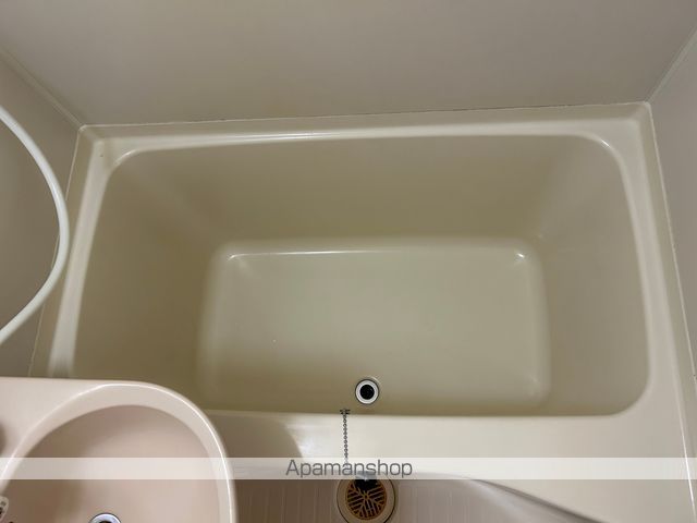 ポルシェ中山町の内装写真