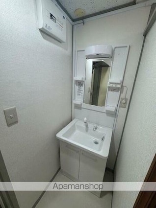 東京都新宿区四谷４丁目[2DK/42m2]の洗面所