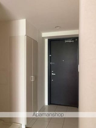 エスティメゾン東新宿[2K/39.91m2]の玄関