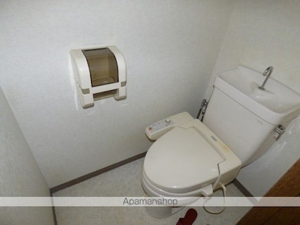 グランドール今治参番館[3LDK/70.5m2]のトイレ