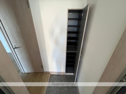 滋賀県甲賀市甲南町深川市場[1LDK/44.72m2]の玄関