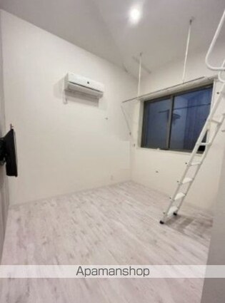 ＭＡＨＡＬＯ　ＴＥＲＲＡＣＥ　練馬春日町[1R/16.01m2]のリビング・居間