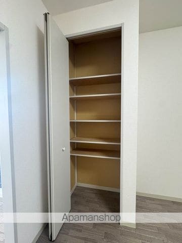 ファミールCの内装写真