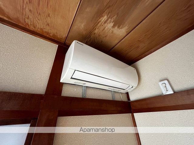 八王子市 2階建 築48年の内装写真