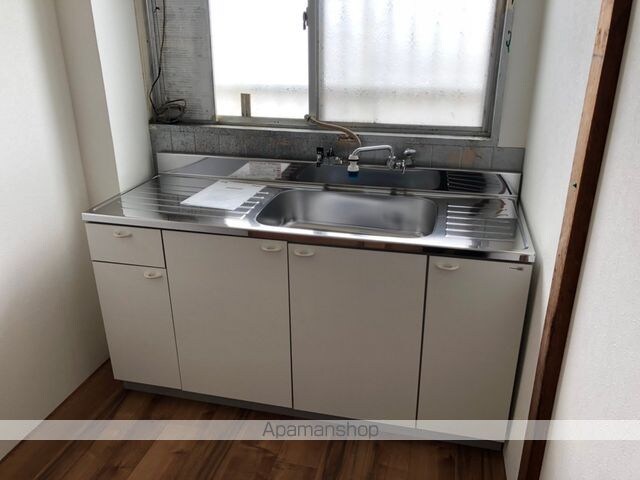 和歌山県和歌山市出水[3K/50m2]のキッチン2