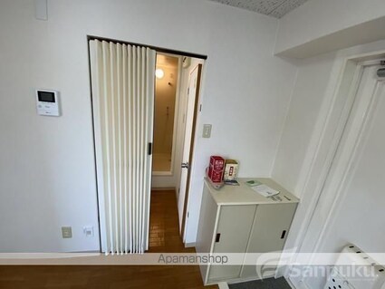 ヴィラ・アンソレイエ朝生田[3DK/51.84m2]の内装4