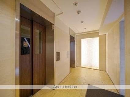 ＫＤＸレジデンス半蔵門[1R/36.66m2]のエントランス2