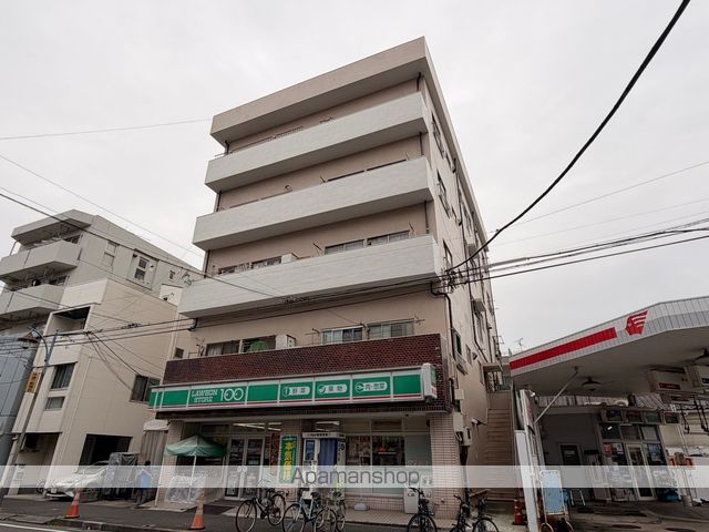 仲通マンションの外観写真