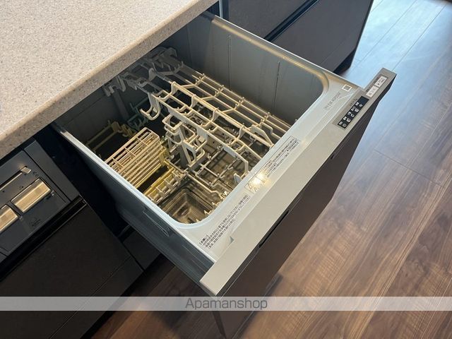 MODERN ASPIRATION 箱崎AXIAの内装写真