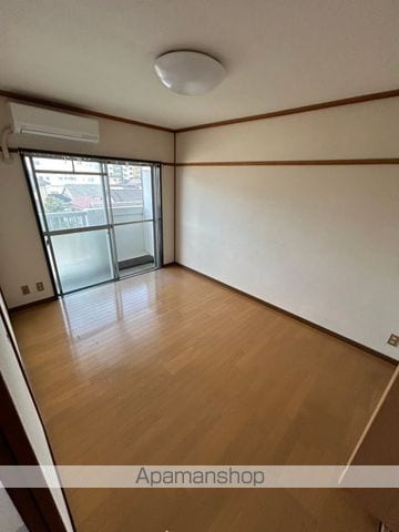山下マンションの内装写真