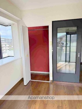 神奈川県川崎市宮前区南平台[1DK/25.5m2]の収納