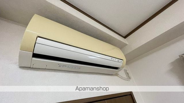 アンプルールフェールスリーズの内装写真