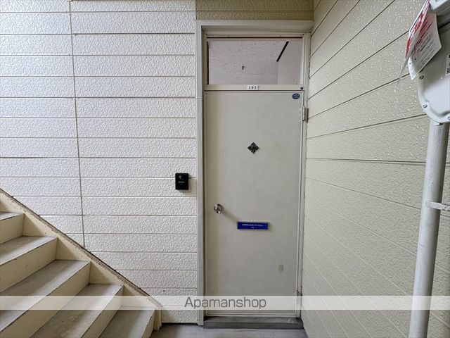 コーポヨコハマの玄関写真