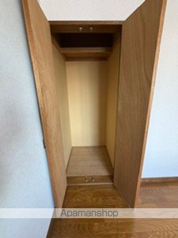 ベネッセIIの内装写真