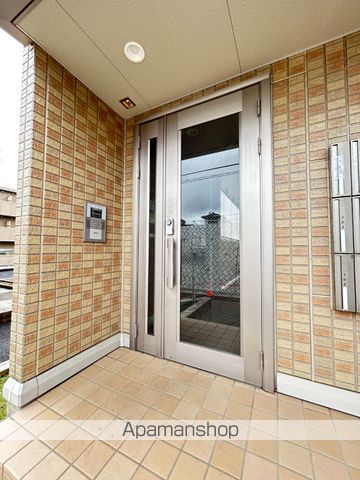 アヴェニール志津 Aの玄関写真
