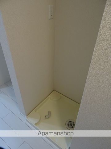RS RESIDENCEの内装写真
