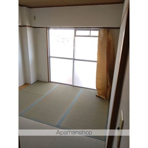 ハウスビル中切の内装写真