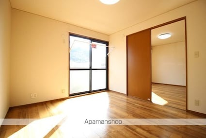岡山県岡山市北区西辛川[2LDK/62.95m2]の内装3