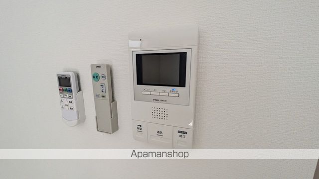 ワコーレヴィータ関目WESTの内装写真