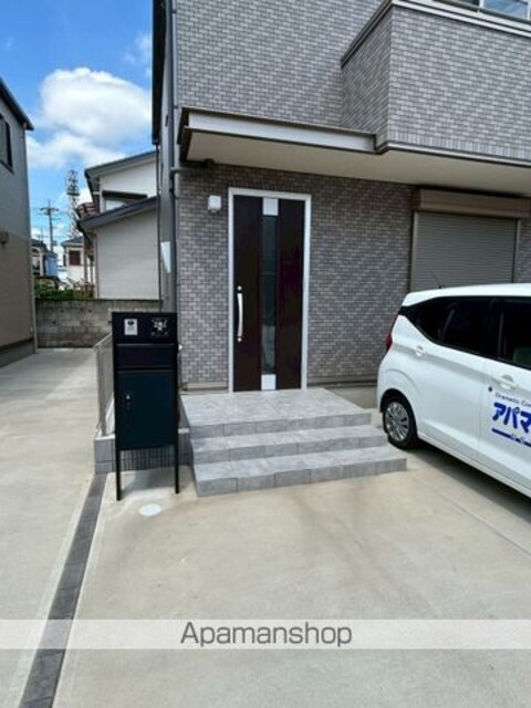 ＹＳレジデンス　Ｂ棟[3LDK/85.5m2]のエントランス
