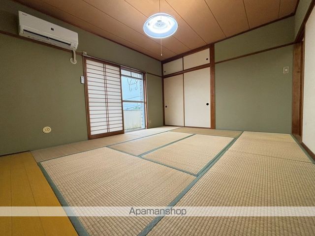 リィージュ石金の内装写真