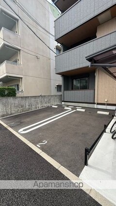 段原陽和荘[1LDK/42.24m2]の駐車場