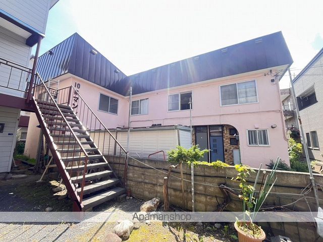 10条マンションの外観写真