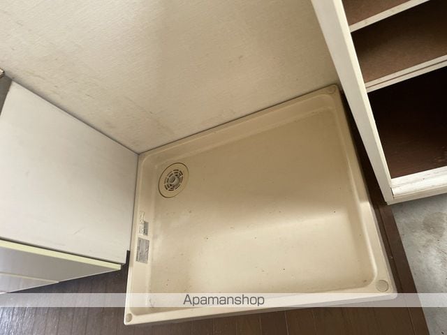 シャトーレ中里の内装写真